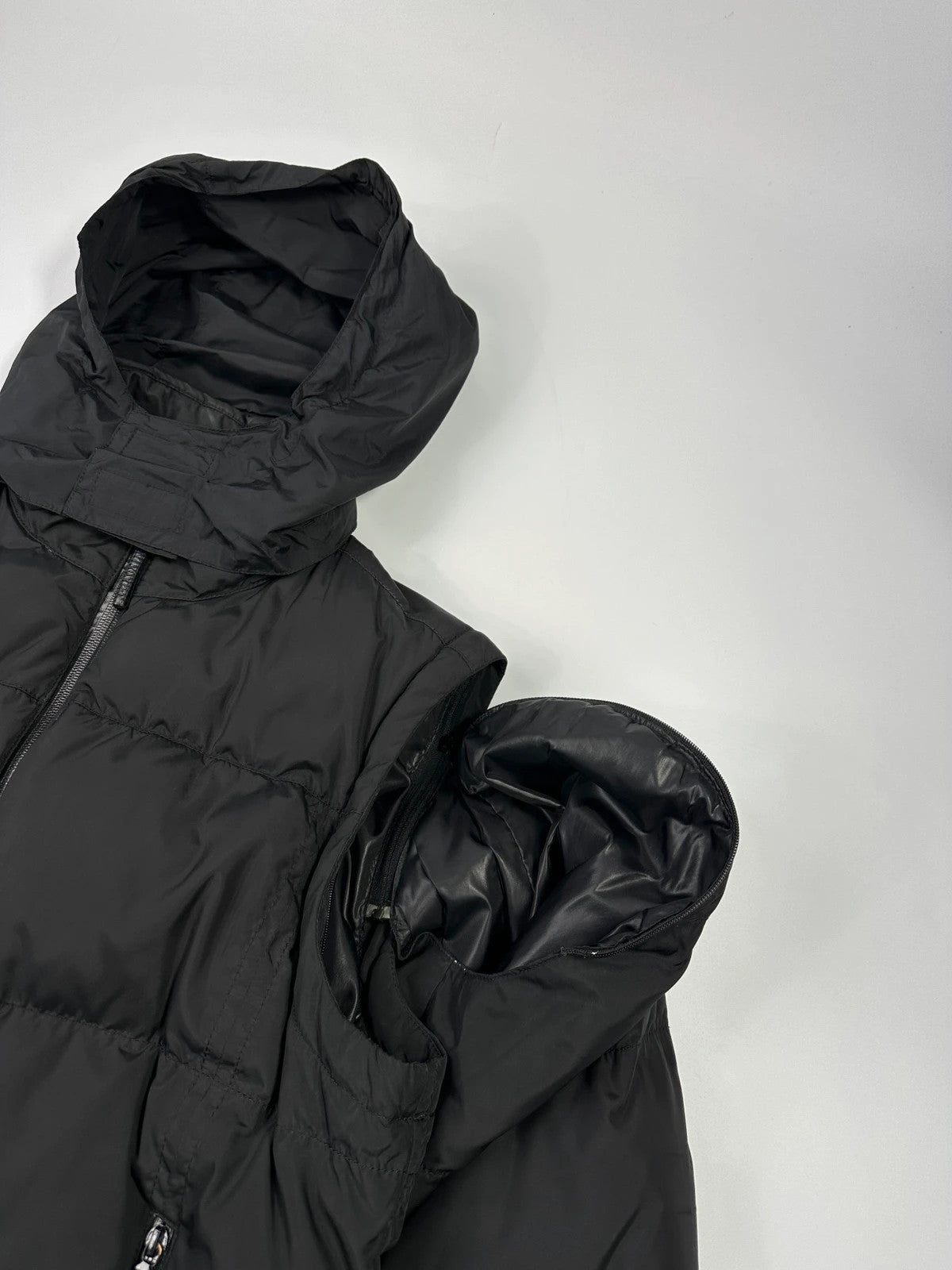 Prada Sport FW2007 Black Tech Nylon Removable Sleeves Down Puffer Jacket