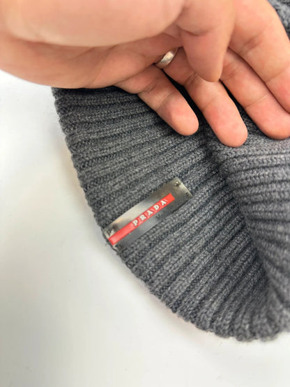 Prada Sport 00’s Grey Ribbed Wool Beanie RedTab