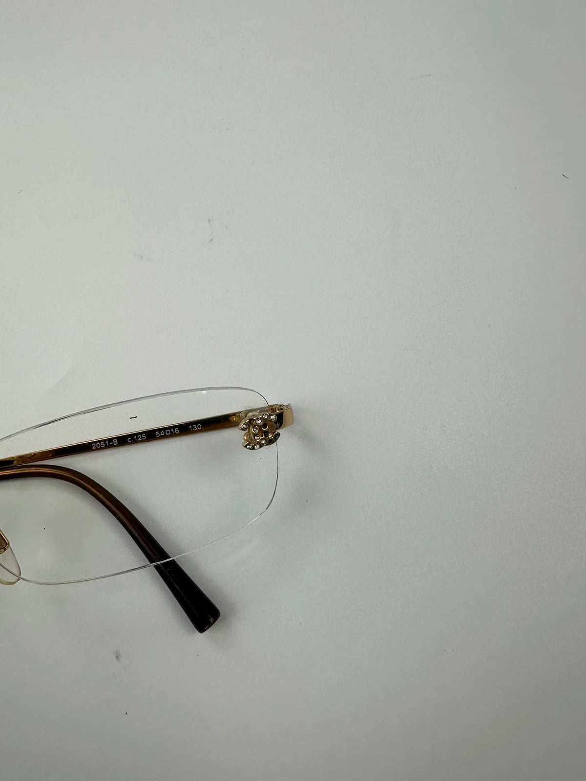 Chanel White Argent Gold Sunglasses Rimless Strass