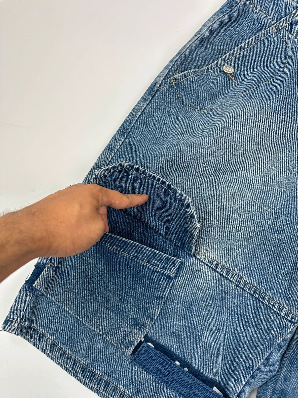 Marithé + François Girbaud early 00’s Baggy Denim Short Ajustable Sratch