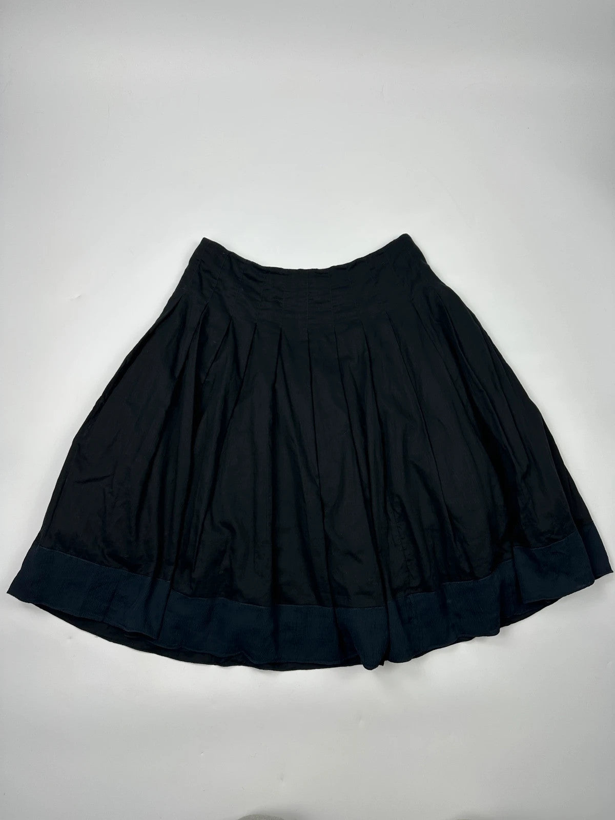 Prada Milano Early 00’s Black Ballon Pleats Mid Length Skirt