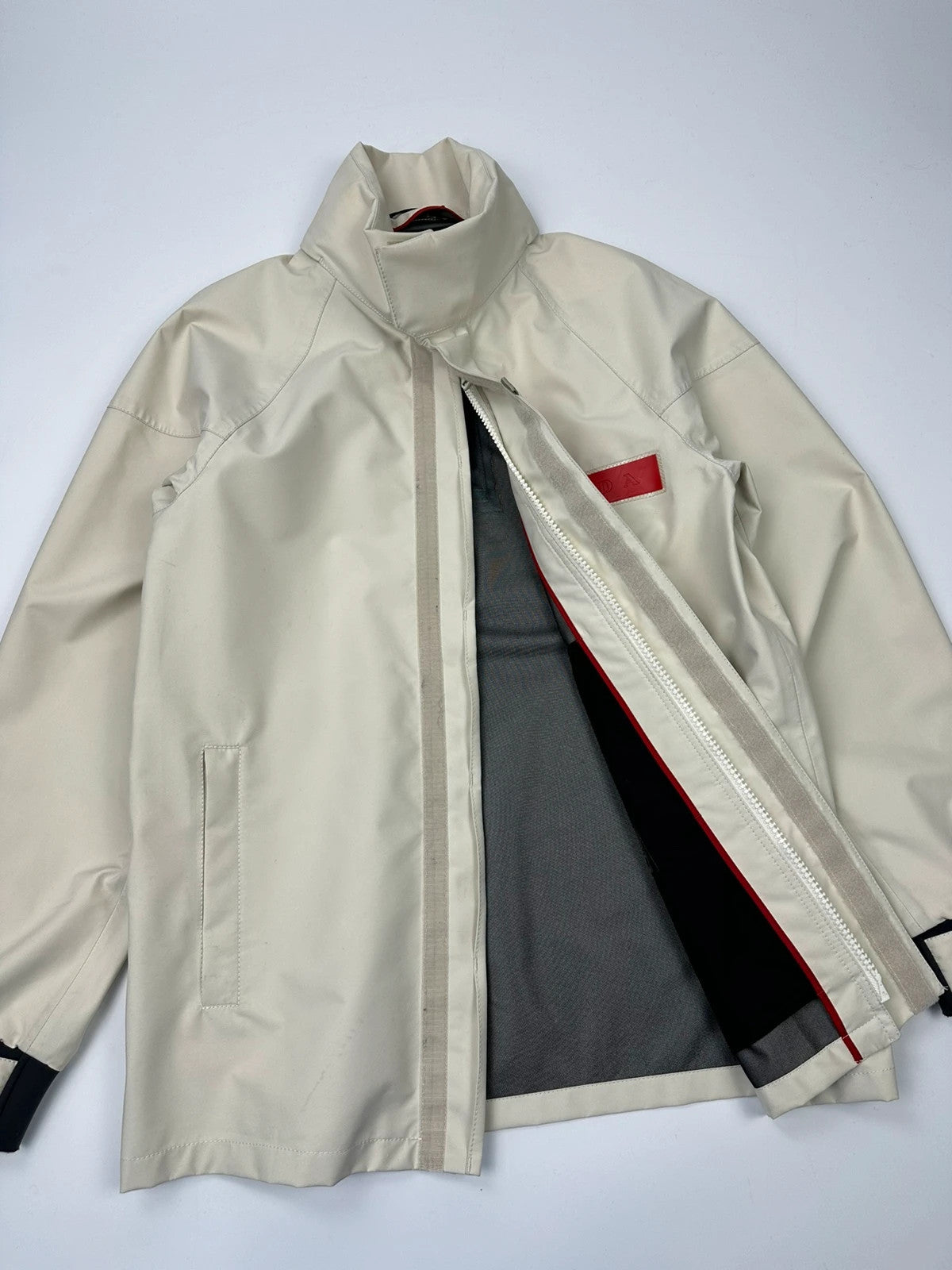 Prada Sport FW2000 White Sailing Rain Jacket Gore-TexTapped Seam