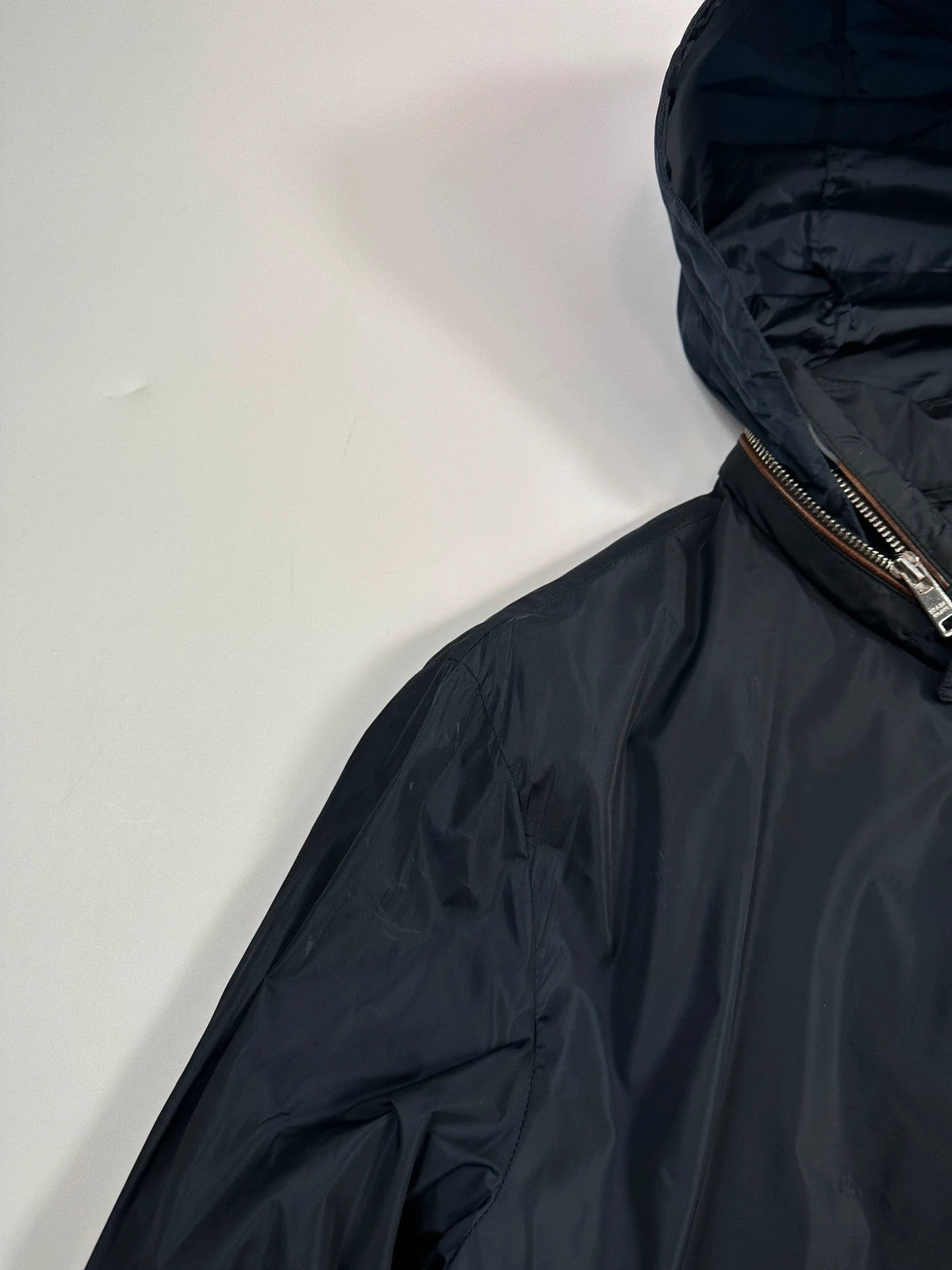 Prada Milano SS2013 Navy Blue Nylon WindBreaker Hooded Jacket Triangle Leather Elbow Patch