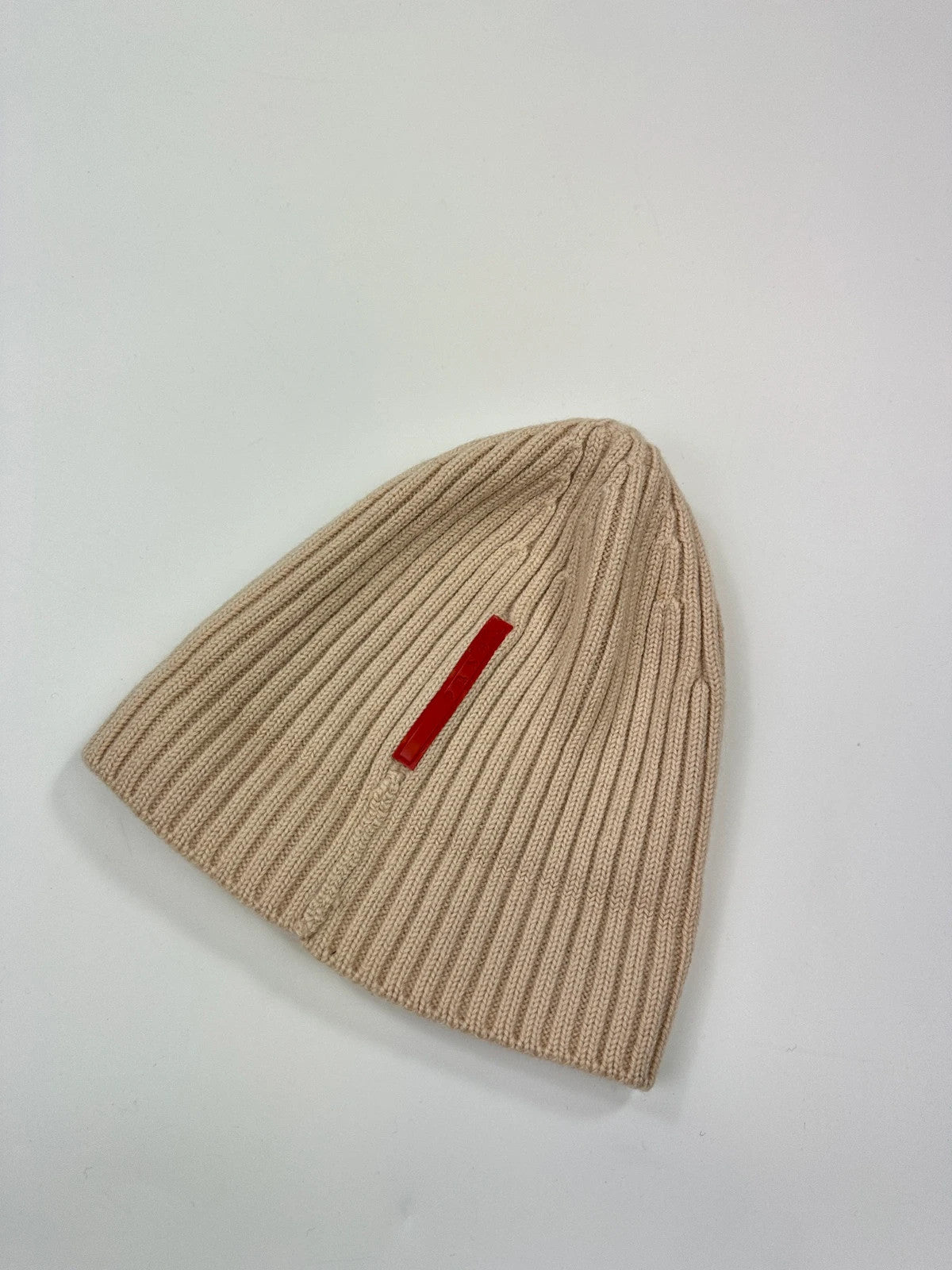 Prada Sport Early 00’s Beige Ribbed Wool Beanie RedTab