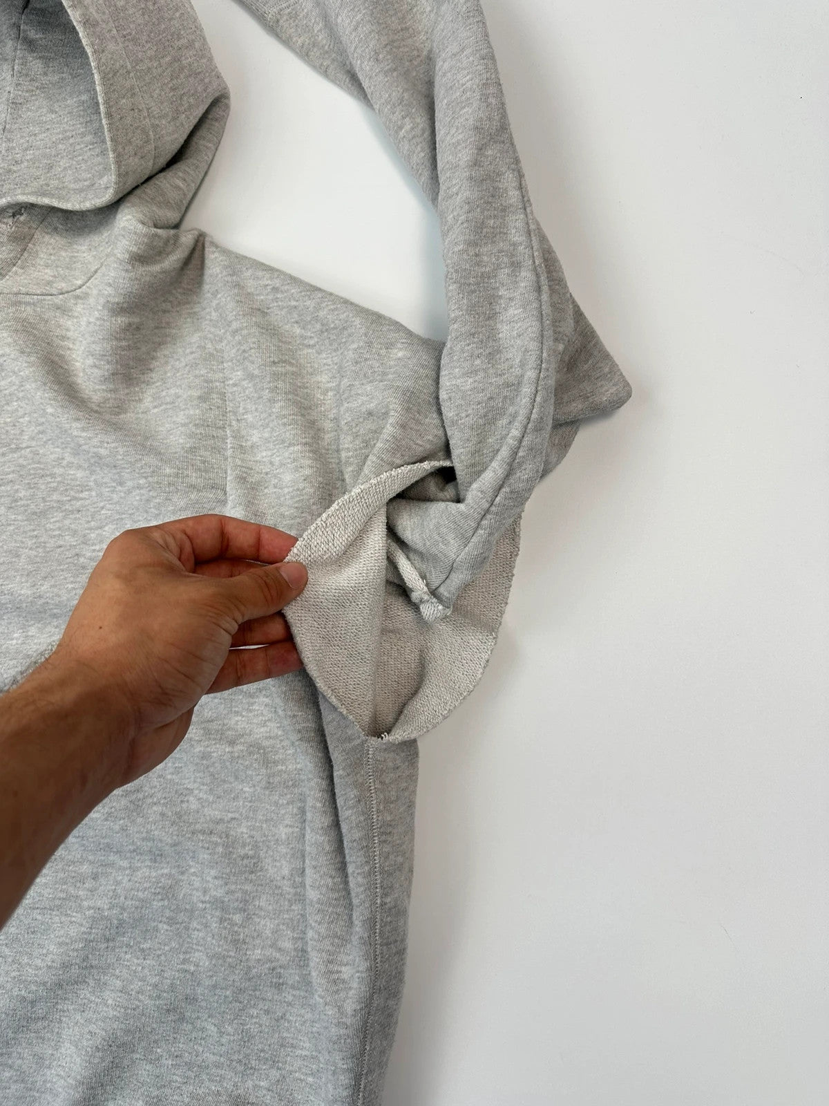 MM6 Margiela FW2017 Grey Hoodie Cuted Sleeves