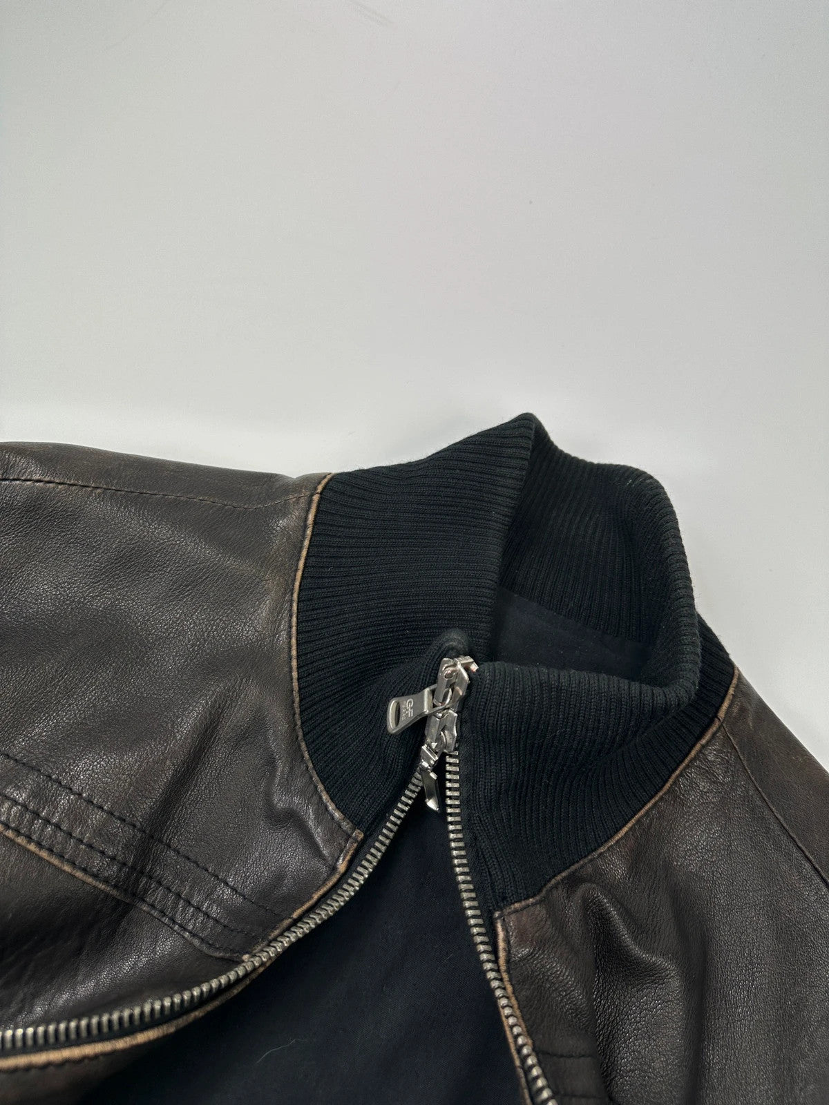 Gianfranco Ferré 00’s Brown Leather Bomber Jacket