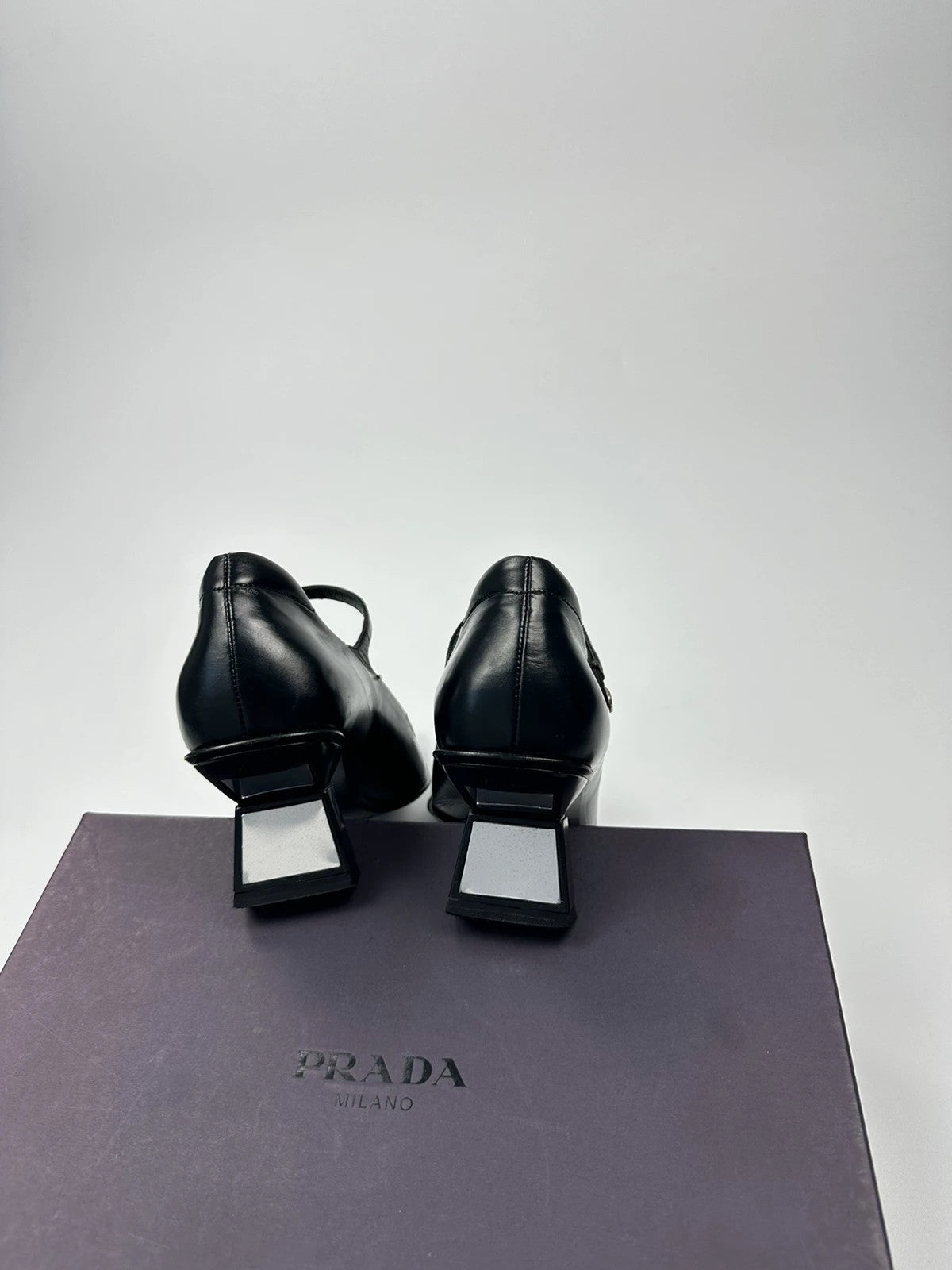 Prada Milano SS1998 Black Leather Mirror Heels Pumps Mary Jane