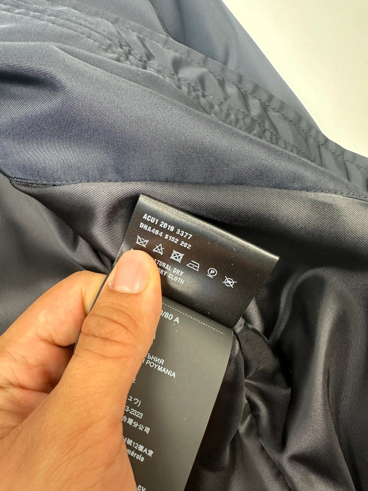Prada Milano FW2019 Coat Navy Blue Nylon Padded Jacket