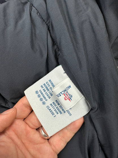 Moncler FW2005 French Logo Packed Down Puffer Hooded Jacket Navy Blue