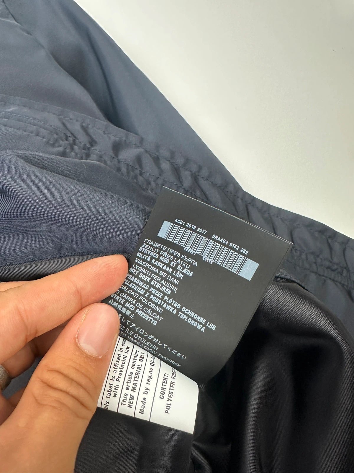 Prada Milano FW2019 Coat Navy Blue Nylon Padded Jacket