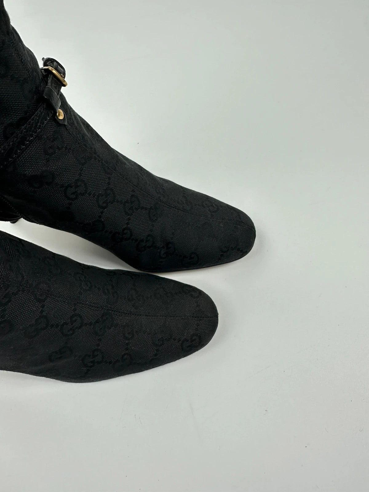 Gucci Black Monogramme High Boots Chains Gold