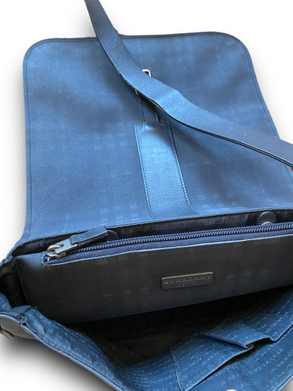 BURBERRY BLACK/NAVY MESSENGER BAG