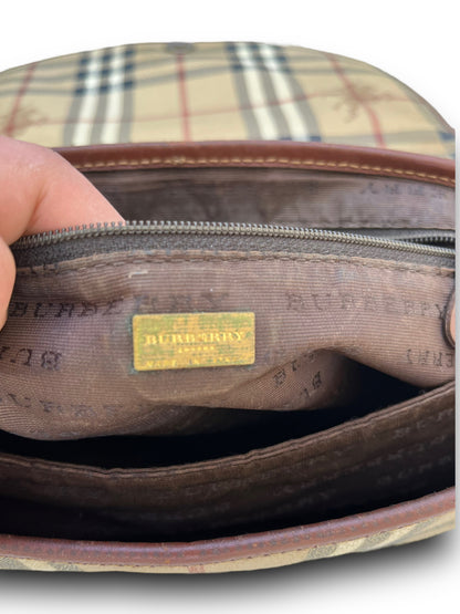 BURBERRY MESSENGER BAG