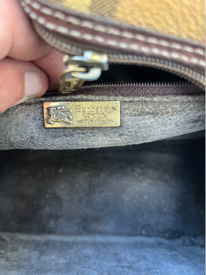 BURBERRY MESSENGER BAG