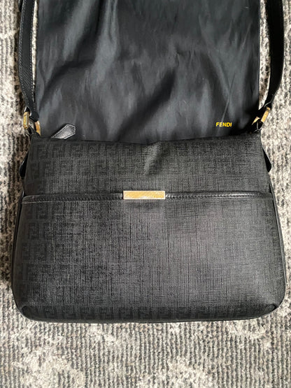 FENDI BLACK MESSENGER BAG