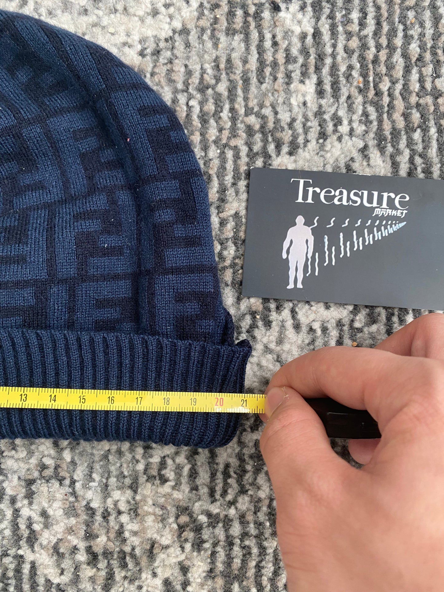 FENDI NAVY BEANIE