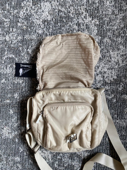 PRADA BEIGE MESSENGER