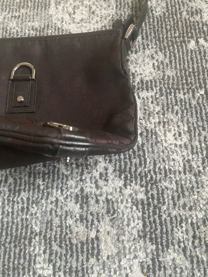 Gucci Messenger Bag