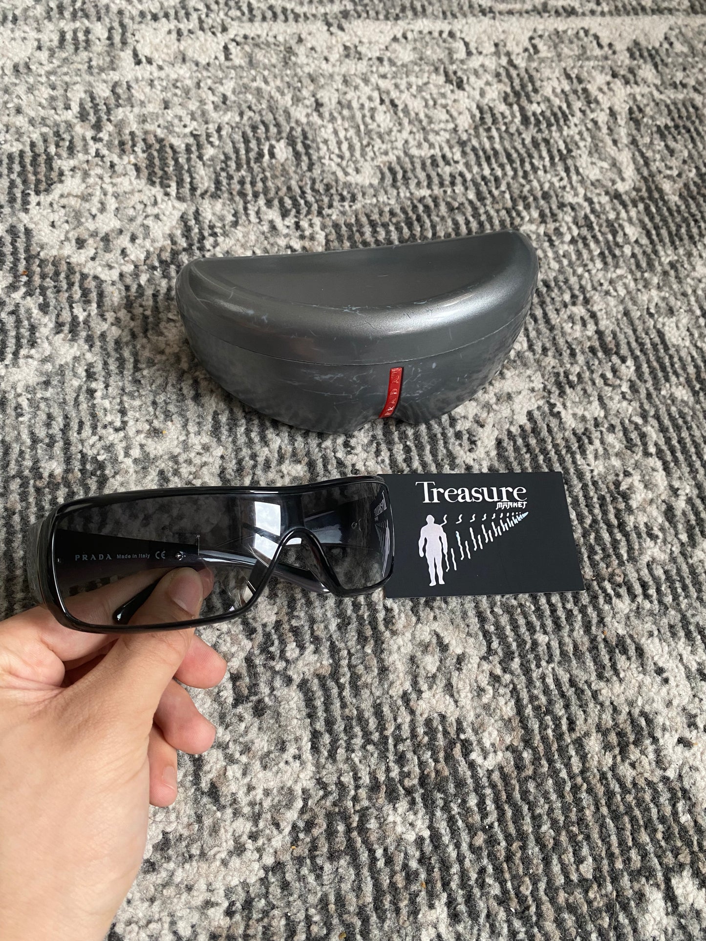 PRADA SPORT SUN GLASSES