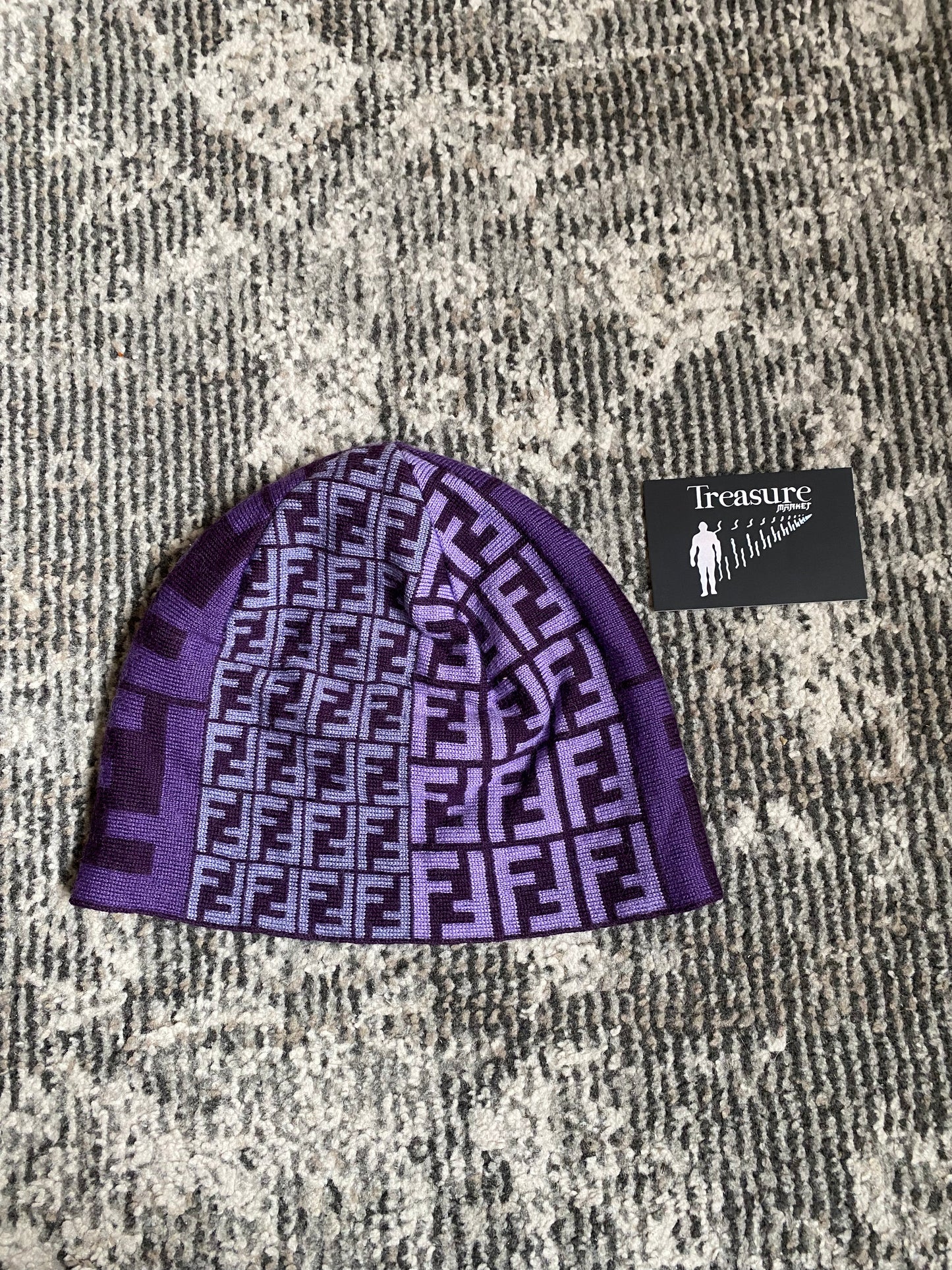 FENDI PURPLE BEANIE