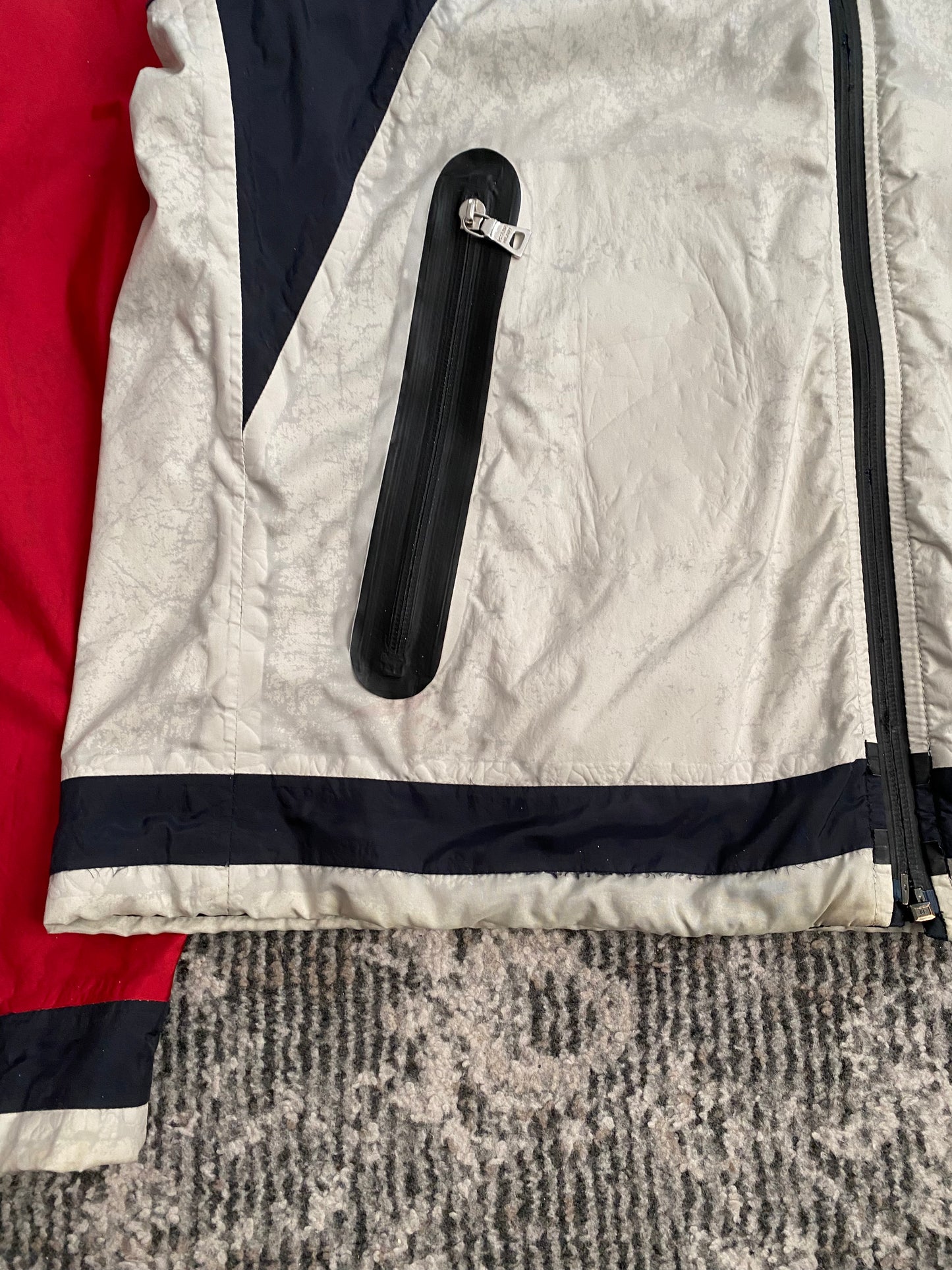 PRADA REVERSIBLE LIGHT JACKET