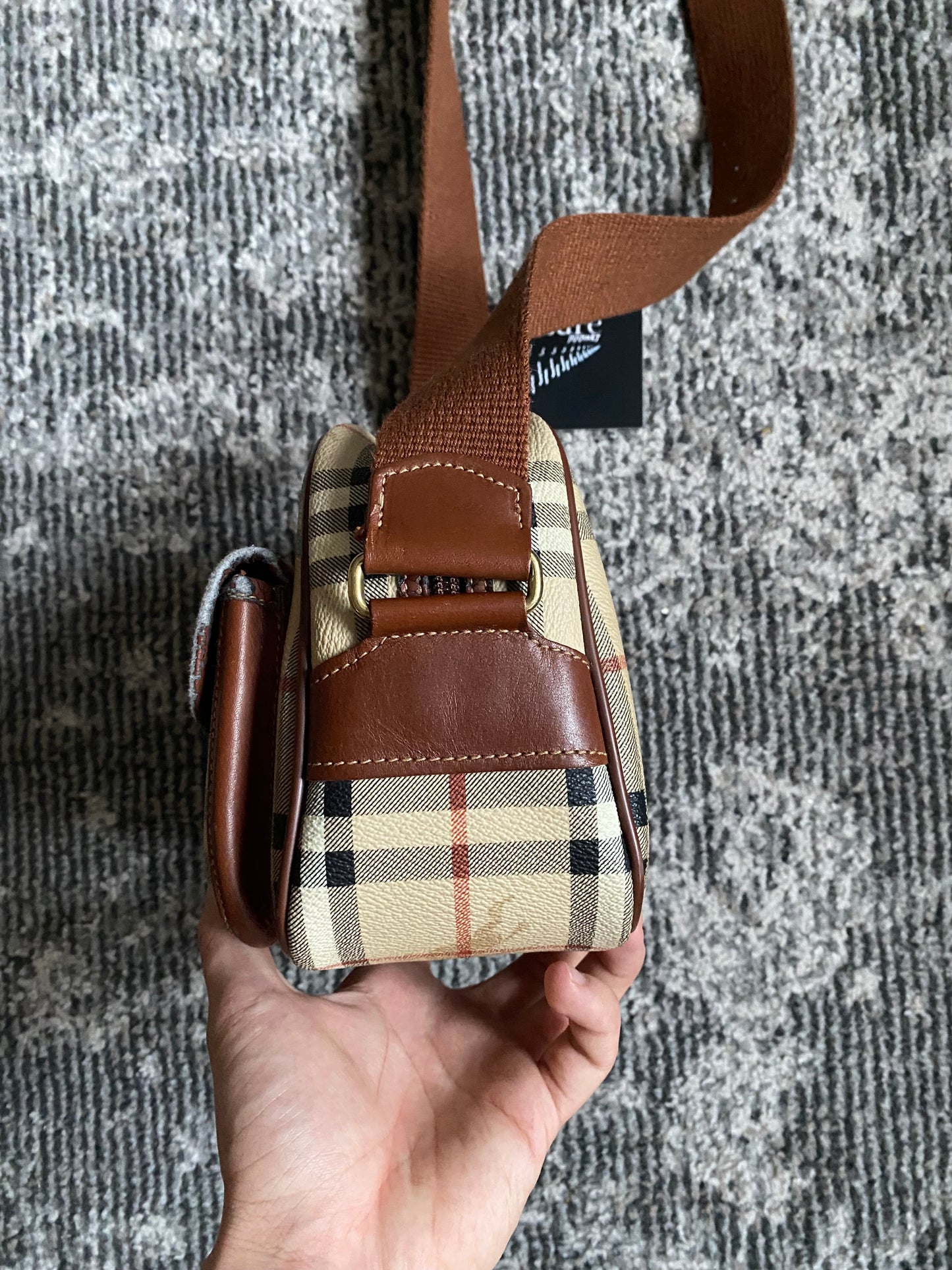 BURBERRYS MINI SHOULDER BAG