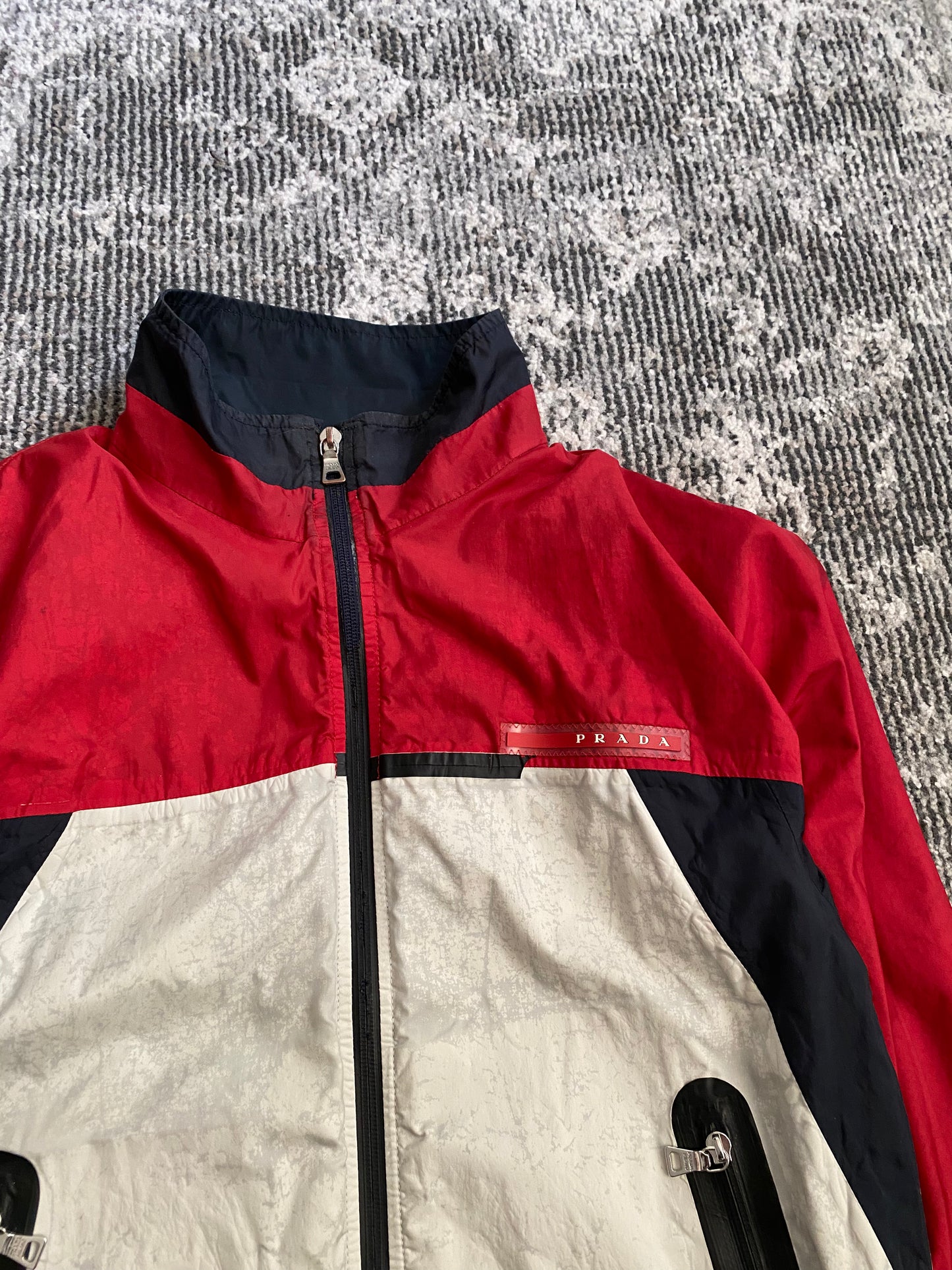 PRADA REVERSIBLE LIGHT JACKET