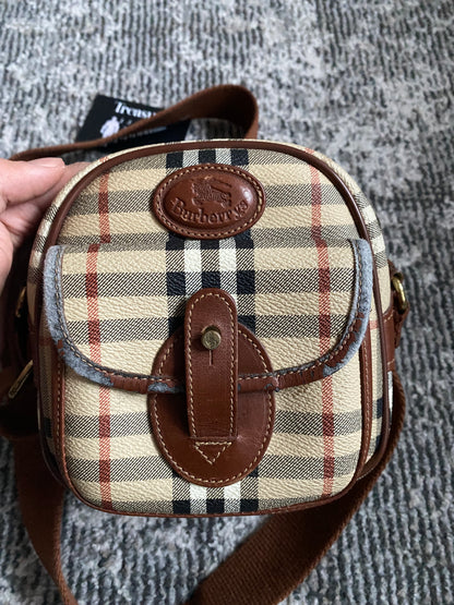 BURBERRYS MINI SHOULDER BAG