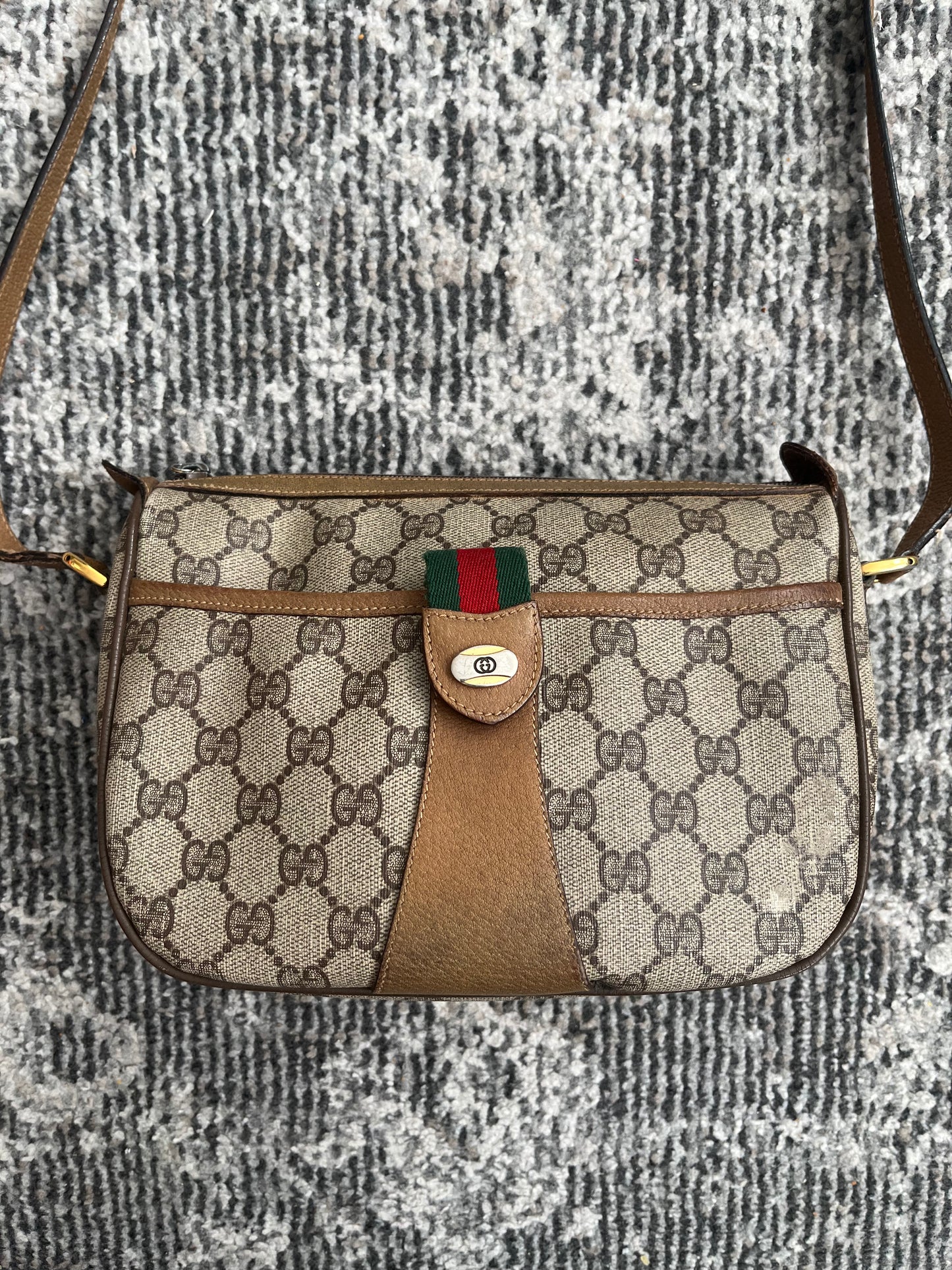 GUCCI OPHIDIA SHOULDER BAG