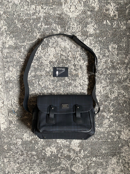 BURBERRY CAMERA BAG