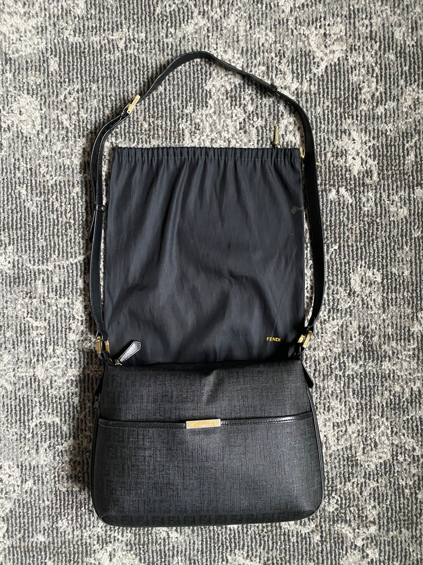 FENDI BLACK MESSENGER BAG