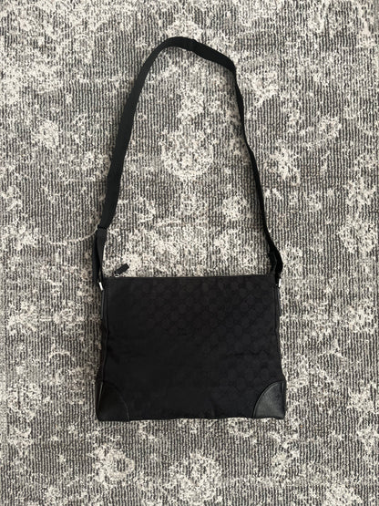 GUCCI BLACK MESSENGER BAG