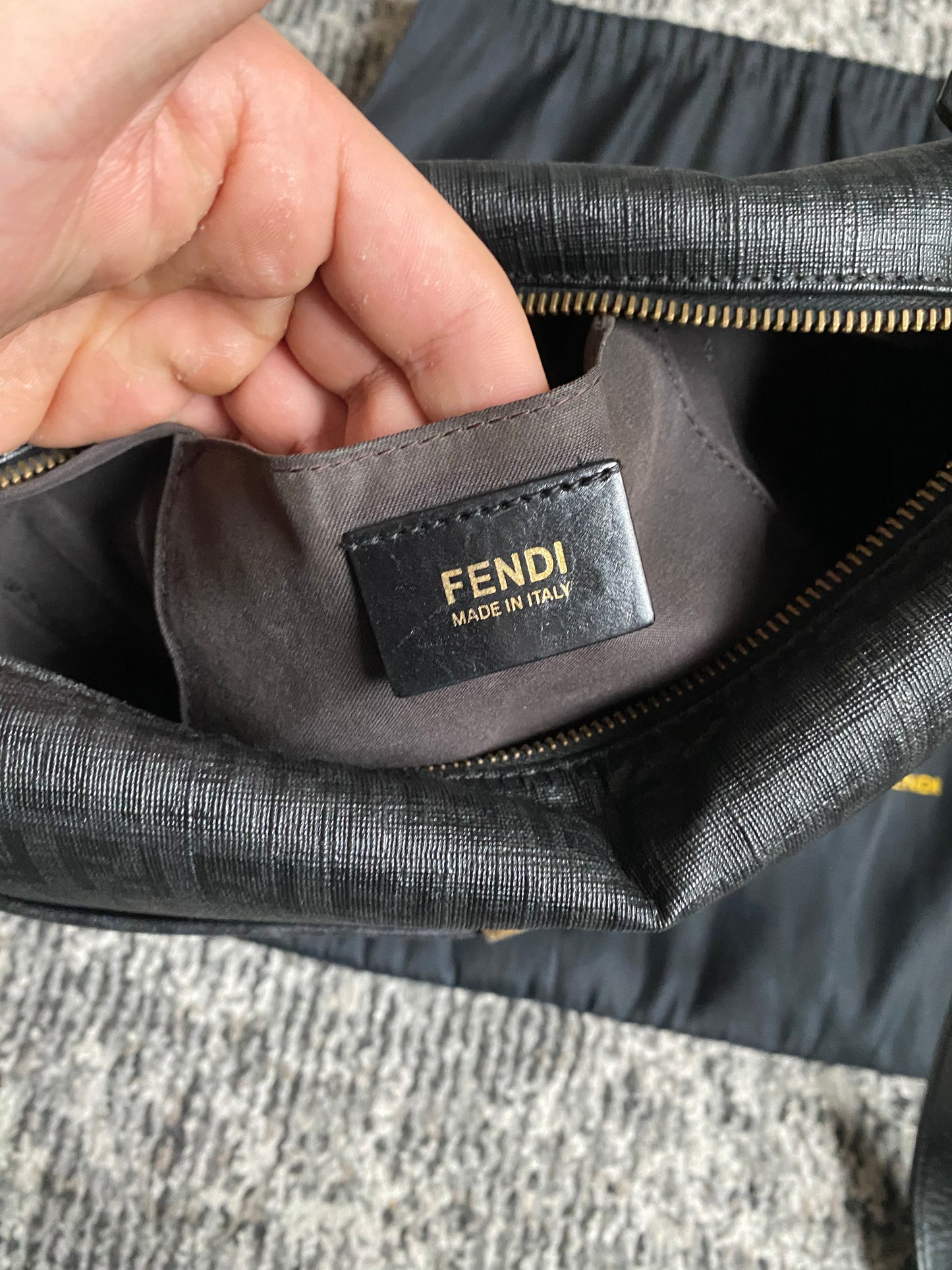 FENDI BLACK MESSENGER BAG