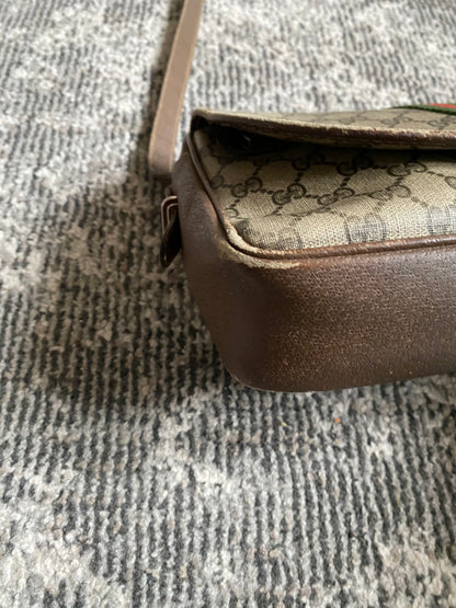 GUCCI MESSENGER BAG