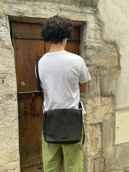 Gucci Messenger