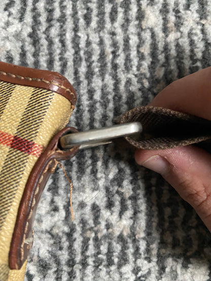 BURBERRY MESSENGER BAG