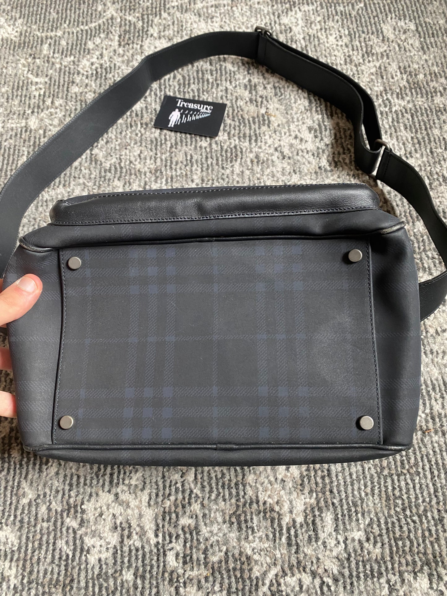 BURBERRY CAMERA BAG