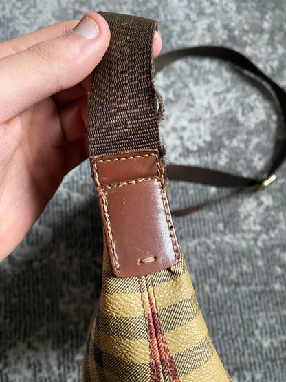 BURBERRY MESSENGER BAG