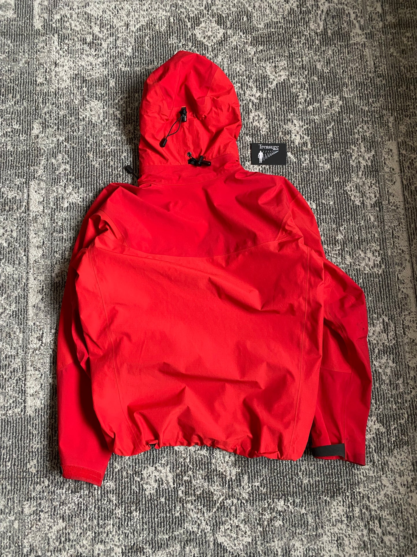 ARC’TERYX GORETEX JACKET