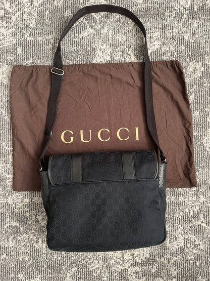 GUCCI MESSENGER BAG