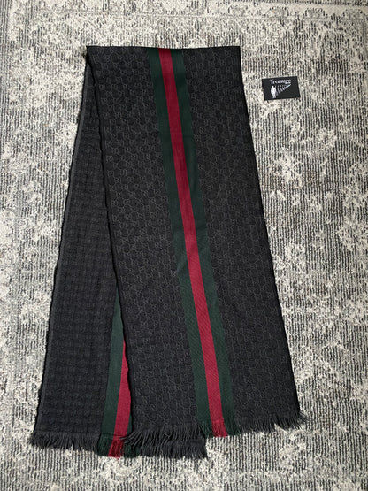 GUCCI BLACK SCARF